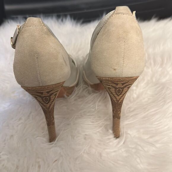 SCHUTZ HEELS SIZE 6 - Picture 4 of 7